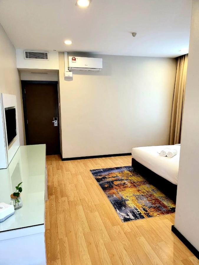 Lovita Hotel Kuantan Exterior photo