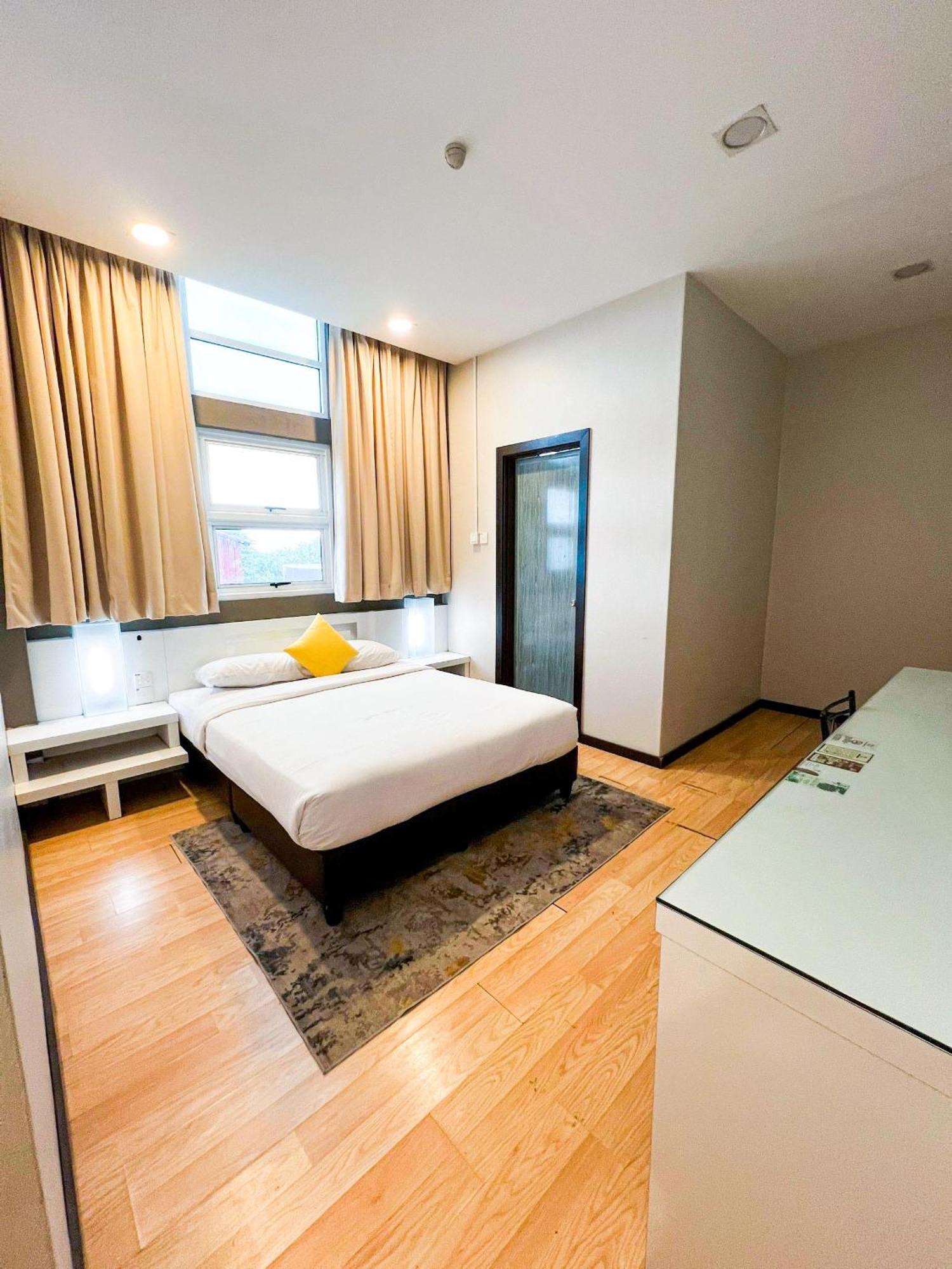 Lovita Hotel Kuantan Exterior photo