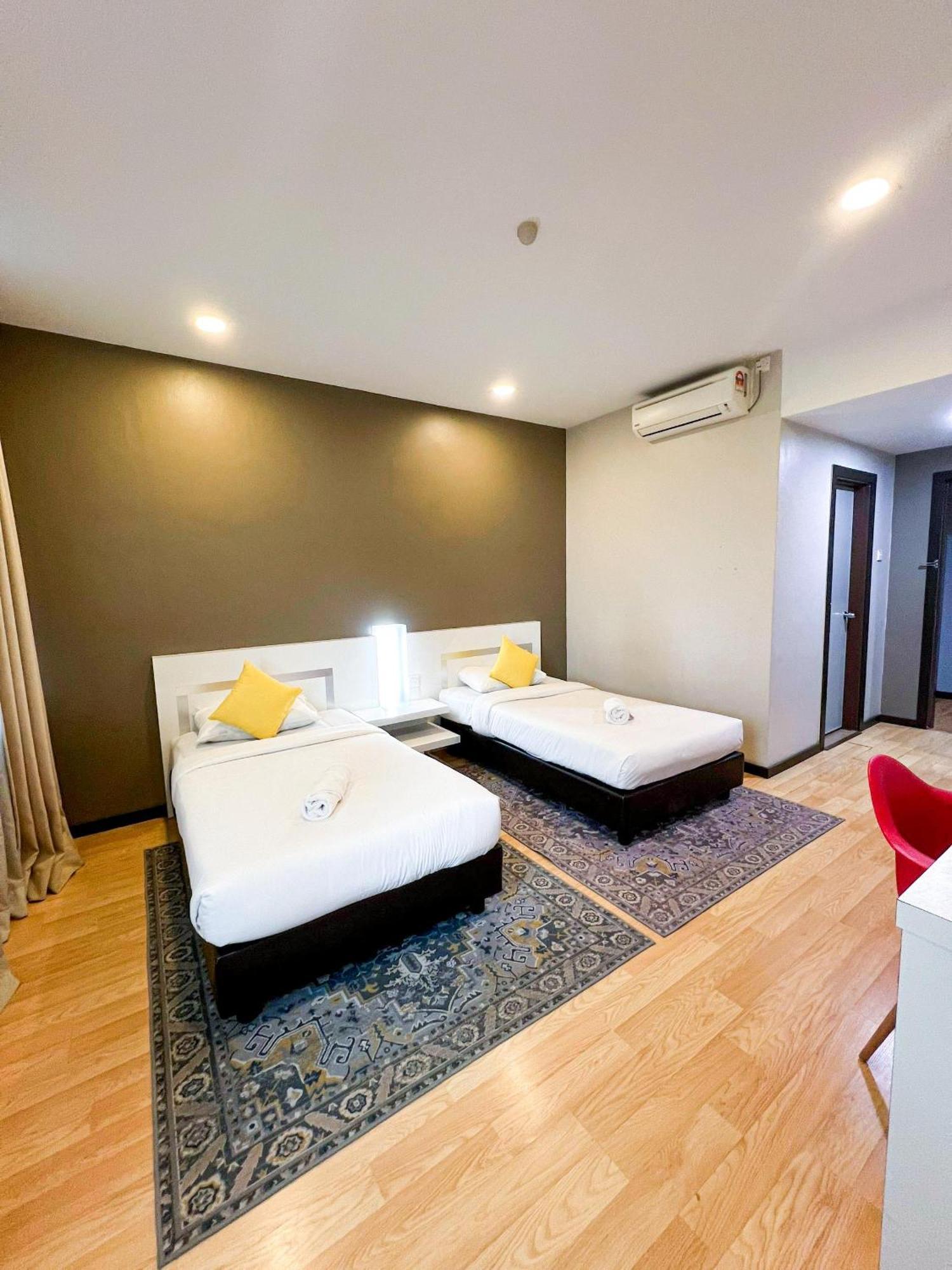 Lovita Hotel Kuantan Exterior photo
